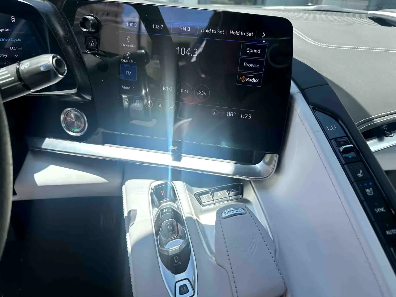 Detailed car image