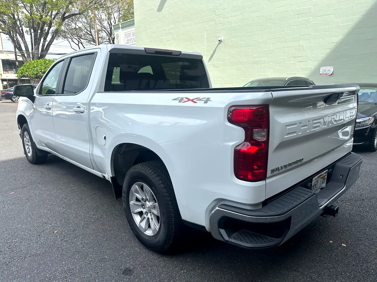Detailed car image
