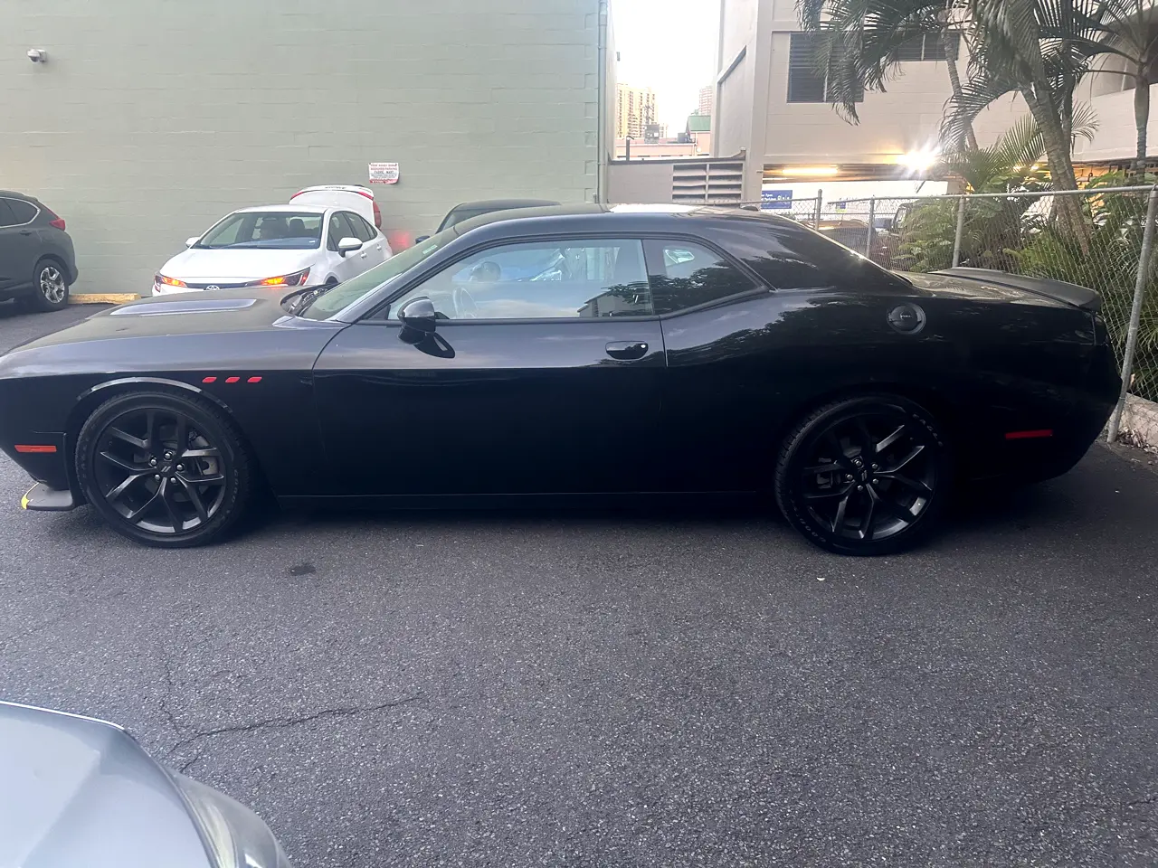 Detailed car image