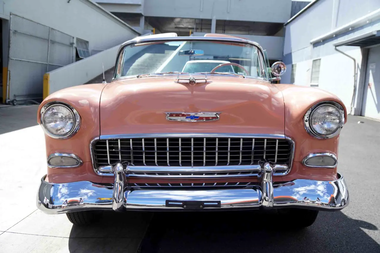 Detailed car image