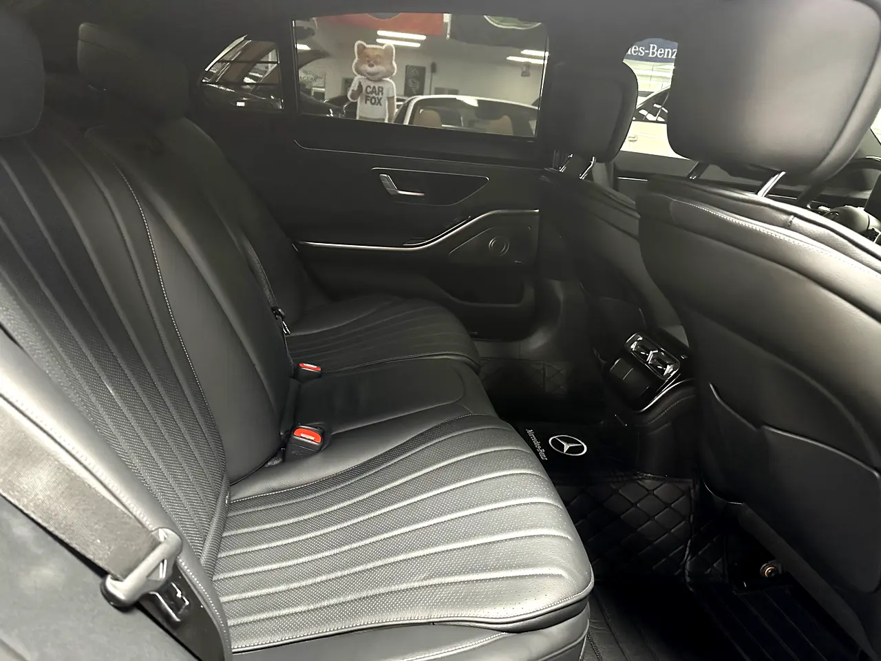 Detailed car image