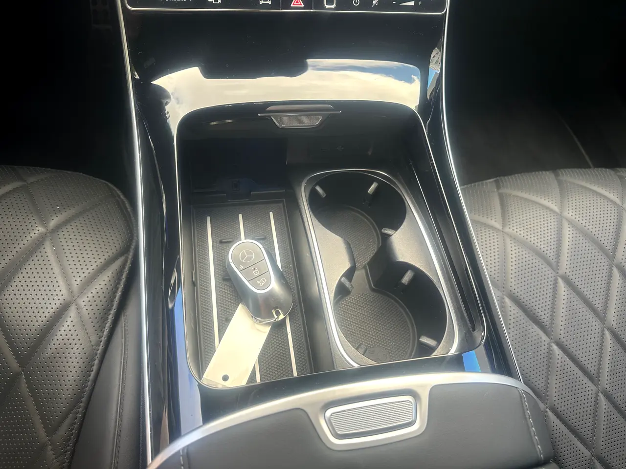 Detailed car image