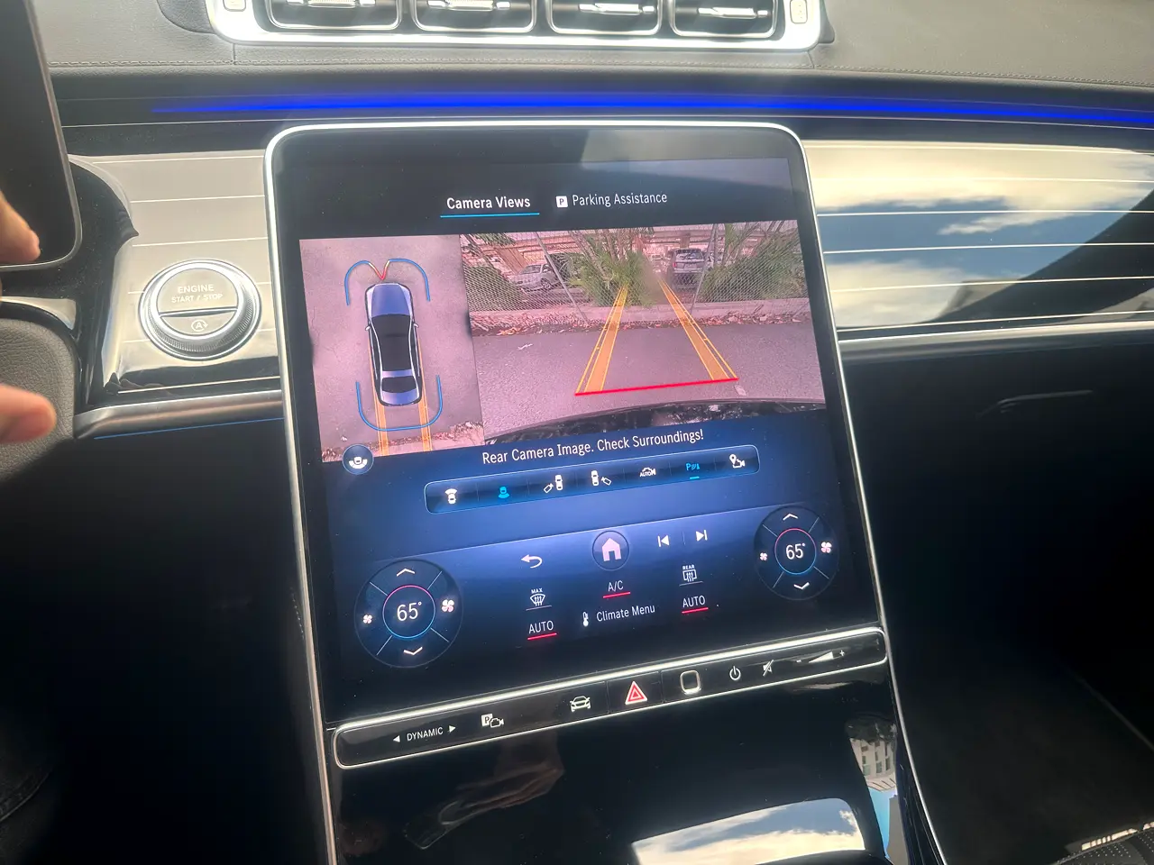 Detailed car image