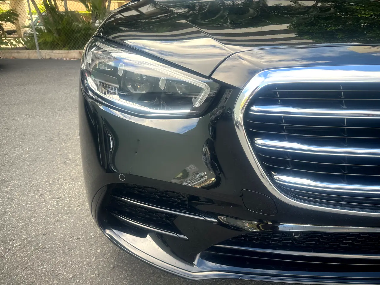 Detailed car image