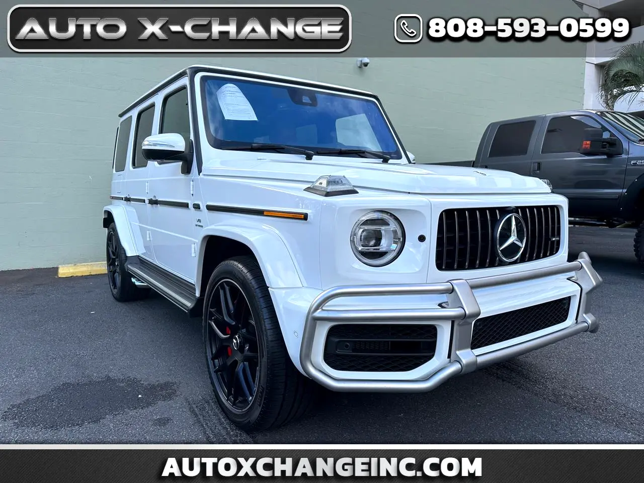 Detailed car image