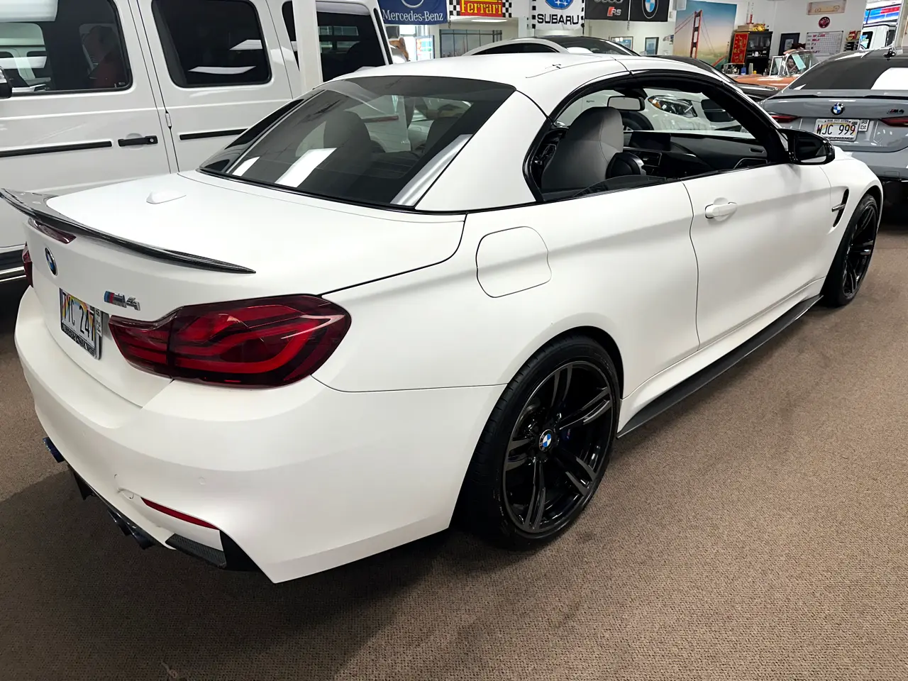 Detailed car image