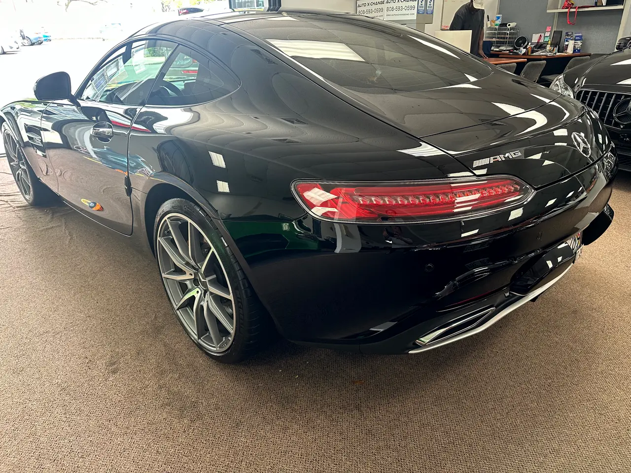 Detailed car image