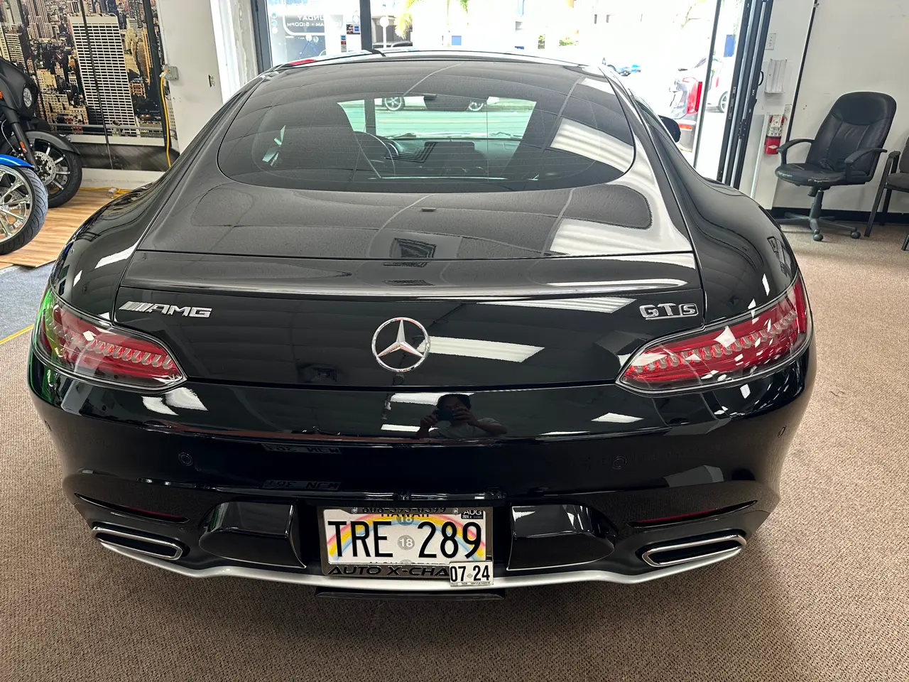 Detailed car image