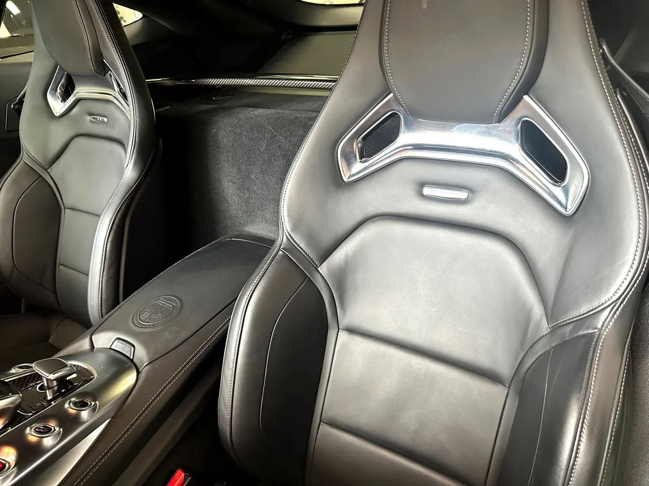Detailed car image