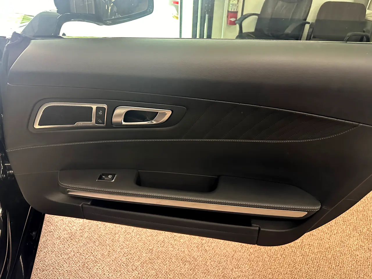 Detailed car image